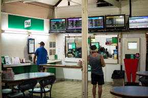 TAB and Pokie facilities